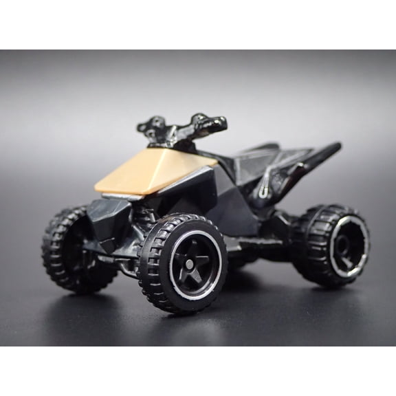 Open Box TESLA CYBERQUAD GOLD RARE 1:64 SCALE COLLECTIBLE DIORAMA DIECAST MODEL CAR
