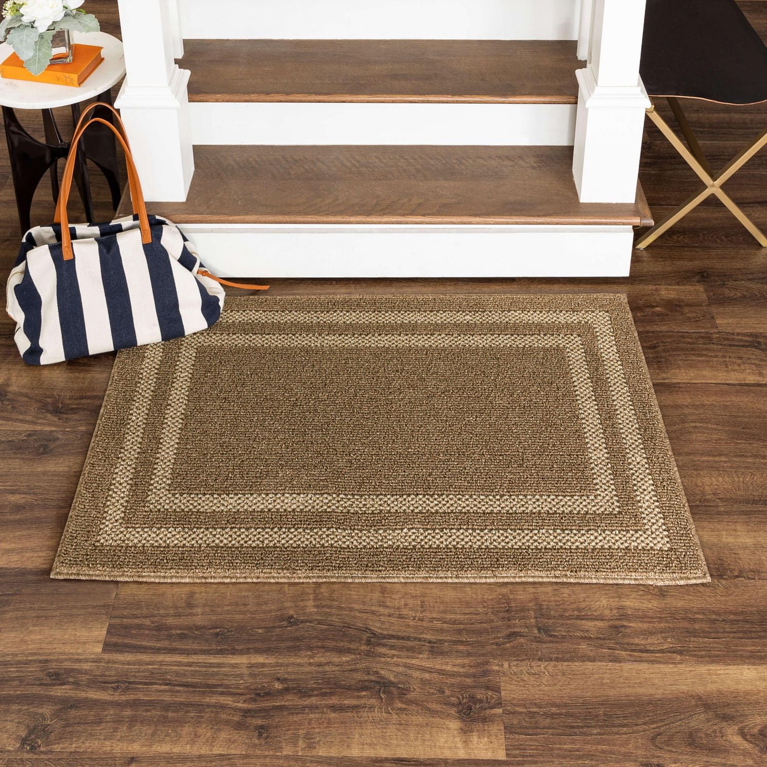 Mohawk Home Hall Border Near Black/Tan Tufted Polyester Area Rug