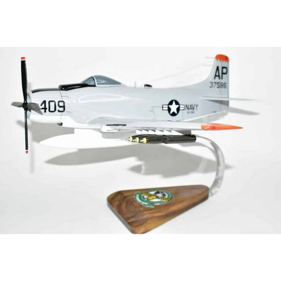 VA-105 Gunslingers A-1H Skyraider Model, AD6  Navy, 1/33 Scale Model, Mahogany
