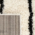 thumbnail image 6 of SAFAVIEH Venus Anuki Striped Shag Area Rug, 6'7" x 6'7" Round, Ivory/Black, 6 of 8