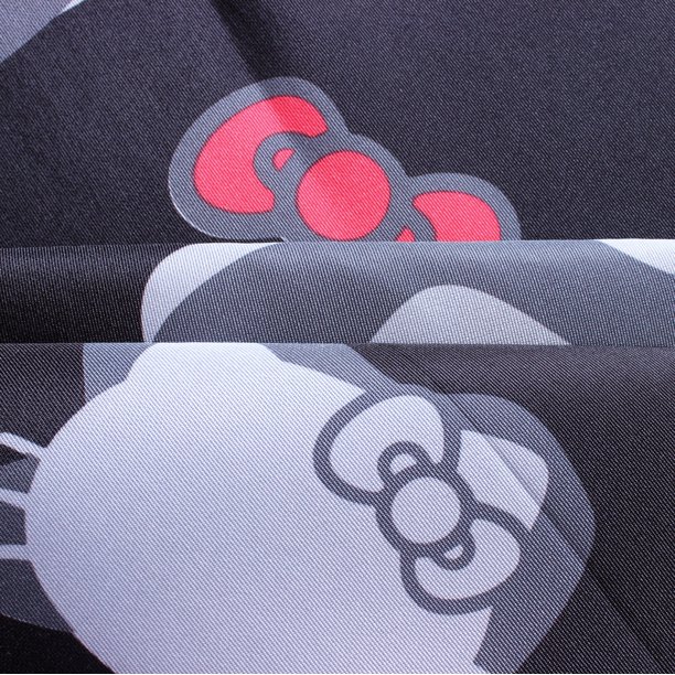 Hello Kitty patten Impreso 190T 320D Poliéster Taslan para chaqueta de invierno bolso de escuela de tela acolchada de algodón