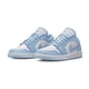 thumbnail image 2 of Zapatillas de baloncesto Air 1 Low OG blancas, azules hielo, clásicas, blancas, negras y rojas, unisex, cómodas, con correa, estilo retro, informales, de caña baja, 2 of 4