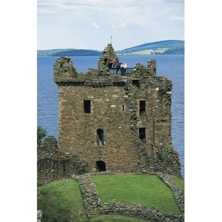 Tower of Urquhart Castle on Banks of Loch Ness, Drumnadrochit, Scotland, United Kingdom Print Wall (Best Bank In Scotland)
