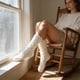 thumbnail image 1 of Calcetines de forro polar para mujer | Pantuflas gruesas y acogedoras | Calcetines de media pantorrilla supersuaves y cálidos | Calcetines de felpa antideslizantes para dormir en climas fríos |, 1 of 6