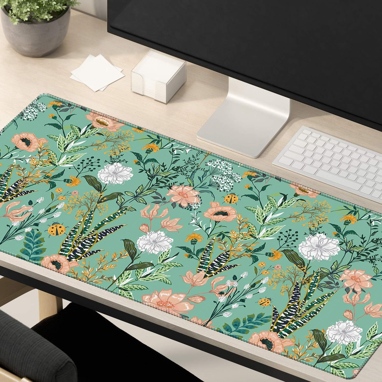 Floral Flower Large Gaming Mouse Pad (35.4×15.7 in, 3mm Thick), Non-Slip Rubber Base and Reinforced Lock Edges, XXL Extended Mousepad for Work, Game, Desk mat, Desktop Decoration