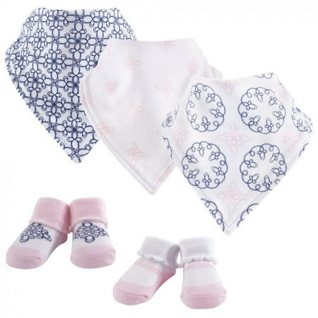 UPC: 0660168932034 | Yoga Sprout Baby Girl Cotton Bandana Bibs and Socks 5pk  Whimsical  One Size