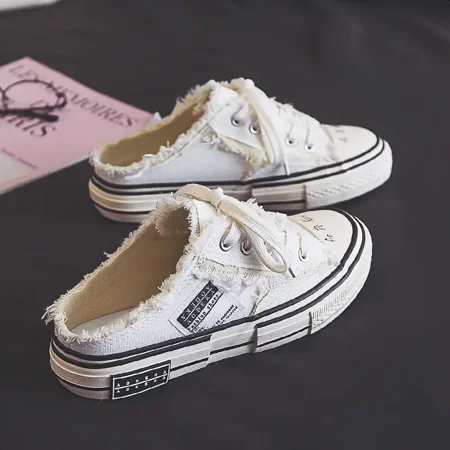 

Women‘s Solid Color Slip On Canvas Shoes Round Toe Platform Skate Shoes Women‘s Footwear