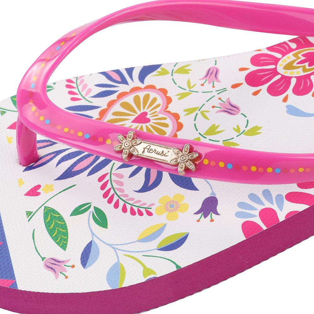 Tropical Women’s Flip Flops – Lightweight Vacation Sandals for Travel, Poolside & Everyday Comfort