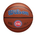 thumbnail image 1 of Baloncesto Wilson NBA Detroit Pistons, tamaño 7 75 cm, 1 of 6