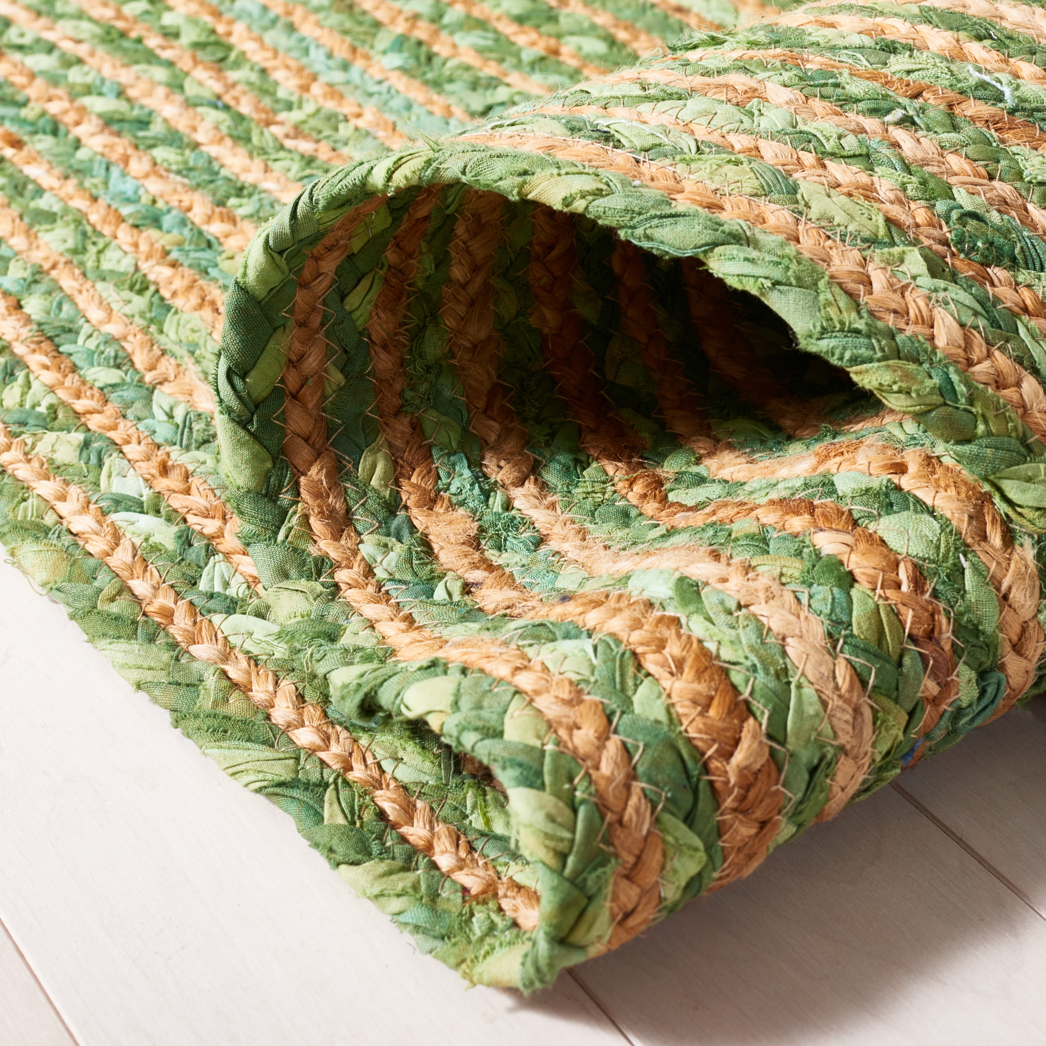 Safavieh Cape Cod Miah Geometric Area Rug, Green/Natural, 5' x 8' Oval