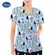 thumbnail image 2 of Top con cuello en V y estampado de Snoopy, ropa de mujer, ropa casual, top de mujer, uniforme de enfermera de verano para mujer, top, ropa de trabajo, enfermería, 2 of 4