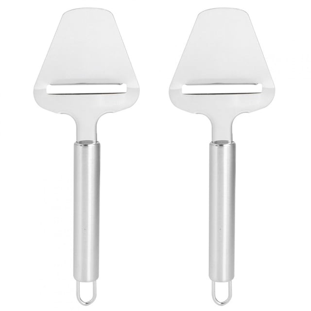espátula para queso de acero inoxidable, cepillo para cortar queso, herramienta de cepillado, suministros de cocina — Par de espátulas plateadas de acero inoxidable con hoja triangular plana y ranura de corte horizontal, mango cilíndrico liso con anilla para colgar; también suelen usarse para servir porciones pequeñas. Tamaño aprox. 21.5 x 7.4 cm.