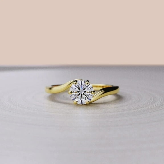 1.5Ct Round Cut Moissanite Diamond Ring in 14K Yellow Gold Plated