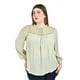 thumbnail image 5 of Blusa con detalles bordados Roman Fashion /Tallas Extras, 6809 (Pistache) verde claro 38, 5 of 7