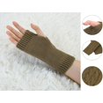 thumbnail image 2 of Gants Tricotés Sans Doigts Unisexes Marron, 2 of 6