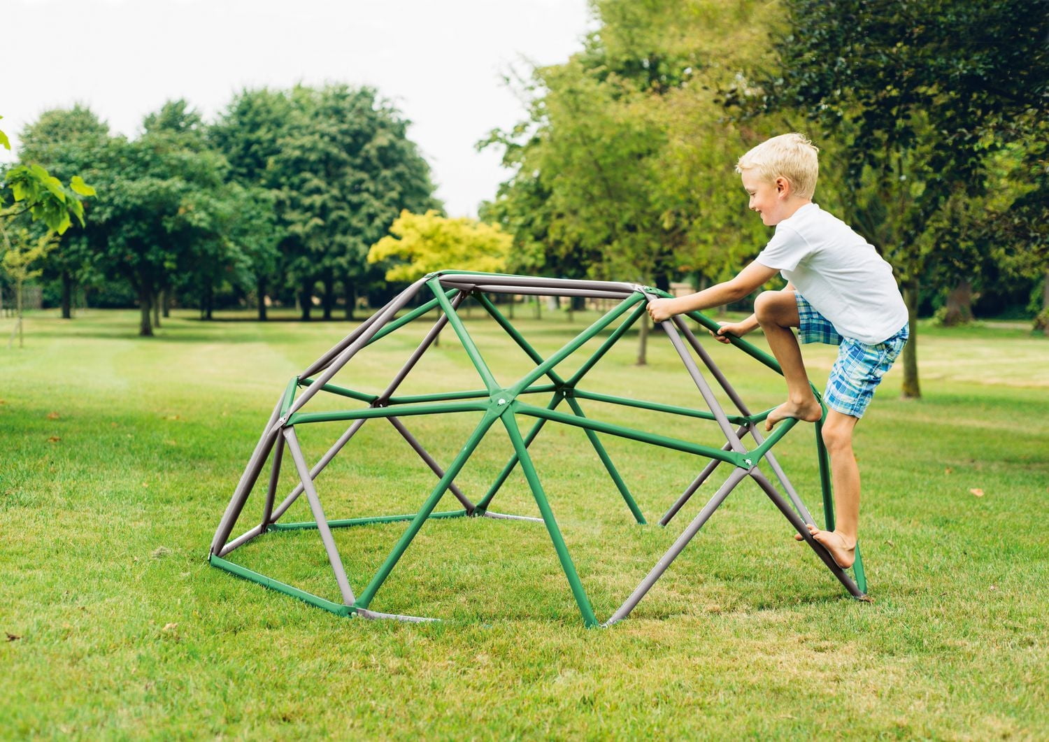 Plum Play Deimos Metal Climbing Dome Unisex for ages 3 – 6 years in Silver and Green