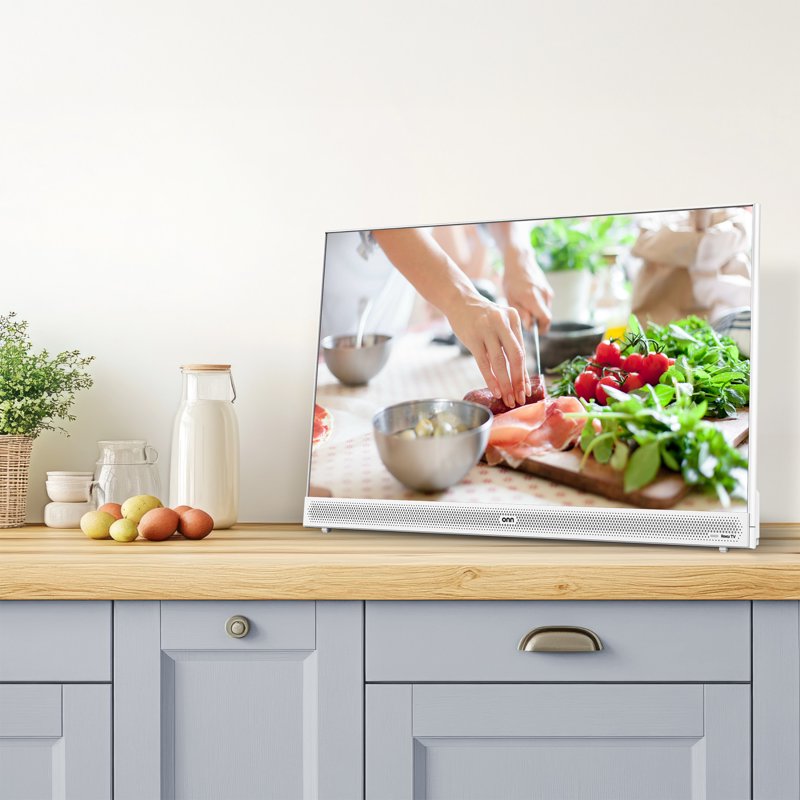 onn 32” 1080P FHD Tabletop Smart Roku TV - White, TVWTE36014318 front and back view