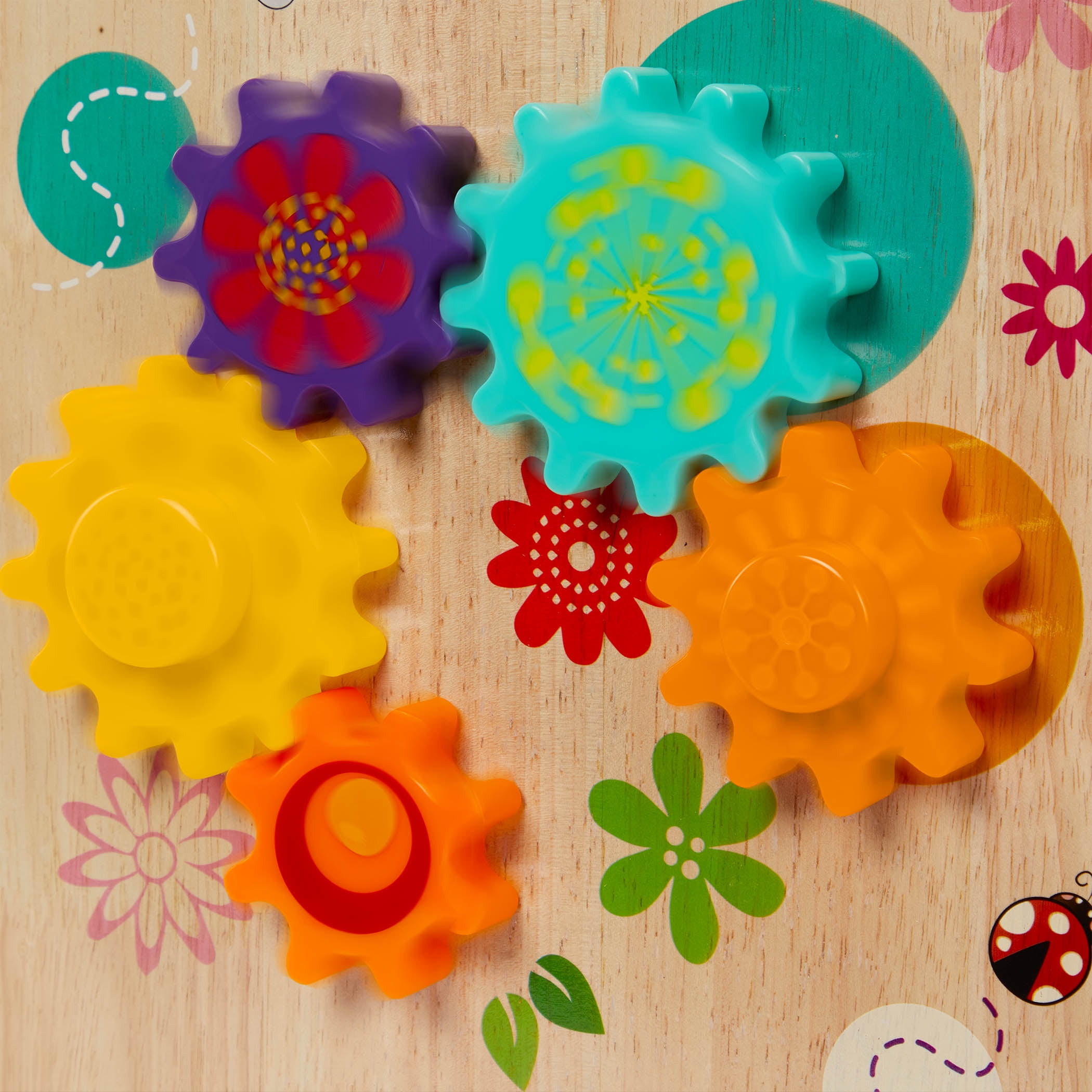 Battat CurioCity Wooden Activity Center Toy with 7 Sides and Bead Maze, Baby and Toddler  12 Months +