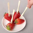 thumbnail image 5 of Juego de 500 palillos de dientes de bambú Oso de Fresa para comida y cócteles, 5 of 5