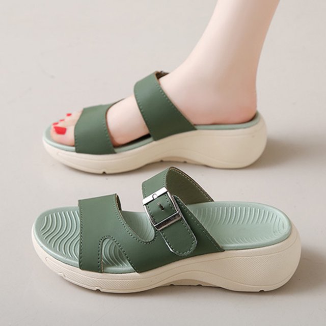 El deporte de la moda desliza las sandalias cómodas de la plataforma de las sandalias de la playa del verano para las mujeres