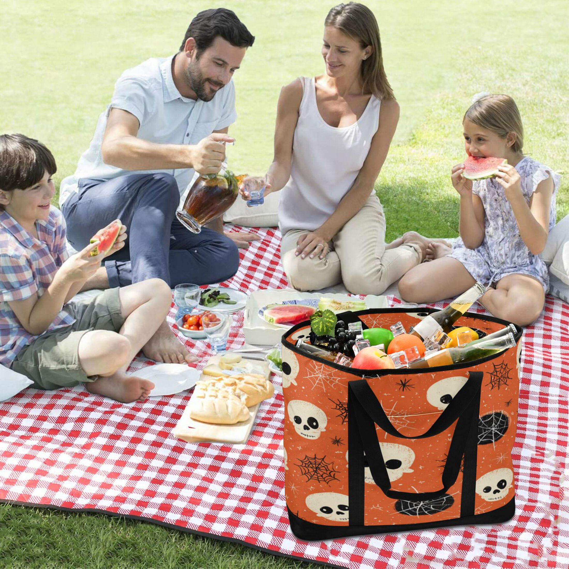 Extra-Large Wide Opening Design Capacity Hand-Held Ice Pack Thickened Insulation Layer For Long-Lasting Cold Retention For Outdoor Shopping Picnics And Camping Cartoon Skulls and Cobwebs