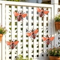 thumbnail image 4 of Adorno colgante de hierro para jardín – Adorno de mariposa de metal pintado a mano para valla exterior, patio o terraza – Artesanía rústica resistente a la intemperie, 4 of 6