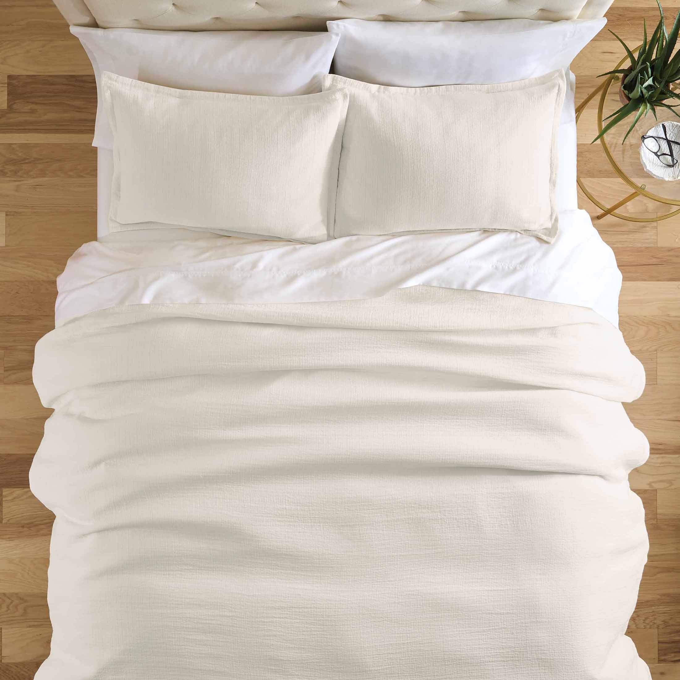 Better Homes & Gardens 3-Piece Ivory/White Crinkled Gauze Duvet Set, Adult King