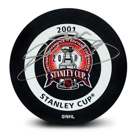 Joe Sakic Autographed 2001 Stanley Cup Puck