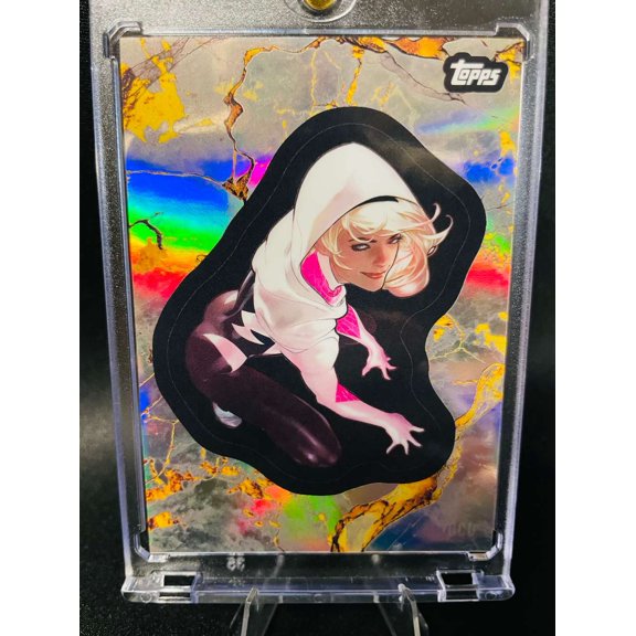 Collectible 2025 Topps Marvel Comic Book Heroes Ghost-Spider #118 Refractor