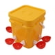 thumbnail image 4 of Sistema de bebederos para aves de corral para gansos, patos y más: incluye cuenco rojo y tornillos negros. Bebedero automático para pollos con barril portátil de 12 l, 4 of 8