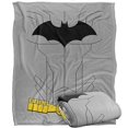 thumbnail image 2 of Batman Batsuit Blanket One Size Multicoloured, 2 of 5