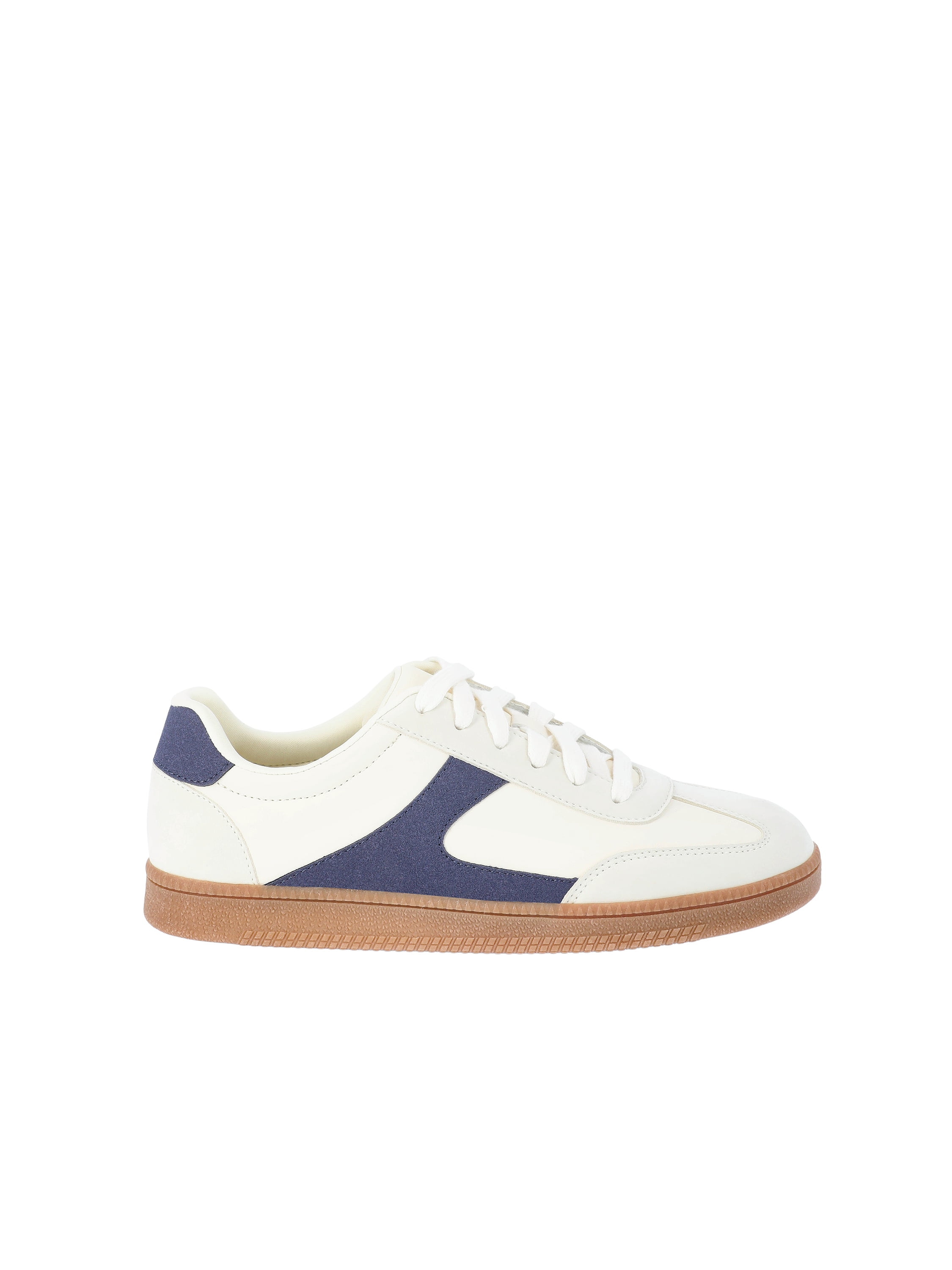 No Boundaries Women's Lace Up Sport Sneakers, Wide Width Available