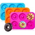 thumbnail image 1 of Pack de Moldes para Rosquillas de Silicona, 100% silicona antiadherente. Bandeja de tablero de plantillas sin BPA. Hace donas perfectas de 3 pulgadas. La bandeja mide 10x7 pulgadas. Fácil de limpiar, apto para lavavajillas y microondas. Ormromra HMHZ1649, 1 of 4