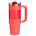 thumbnail image 1 of Vaso Stanley Quencher ProTour Flip Straw 900 ml Hot Coral, 1 of 3