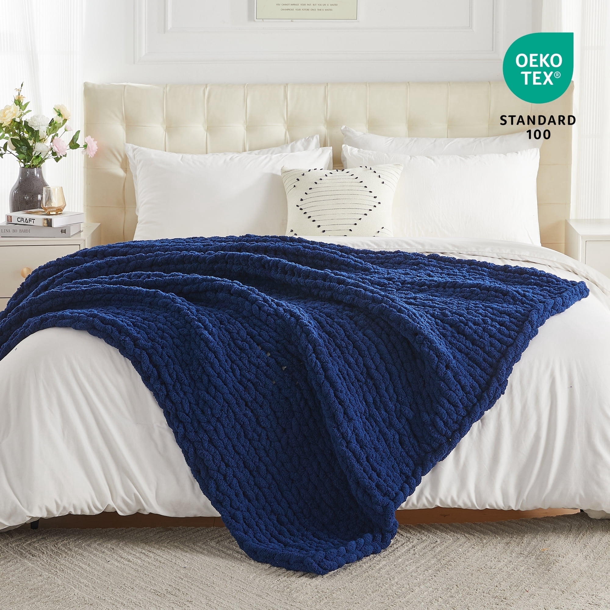 Carriediosa Chunky Knit Throw Blanket Handmade Soft Throws for Couch Sofa Bed, 50" x 60" Navy Blue