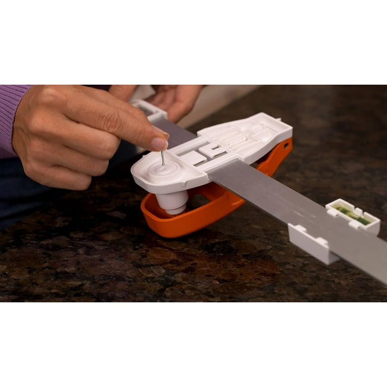 Hang Hero: All-in-One Picture Hanging System with Built-in Level
