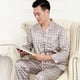 thumbnail image 1 of Conjunto de pijama de satén para hombre, ropa de dormir con estampado de 2 piezas, para estar en casa, novedad de verano, 1 of 4
