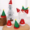 thumbnail image 4 of 30/1 Uds Mini gorros de Papá Noel cubiertas navideñas para botellas de vino piruleta sombrero de caramelo regalos de Navidad para niños decoraciones para cenas y fiestas navideñas, 4 of 4