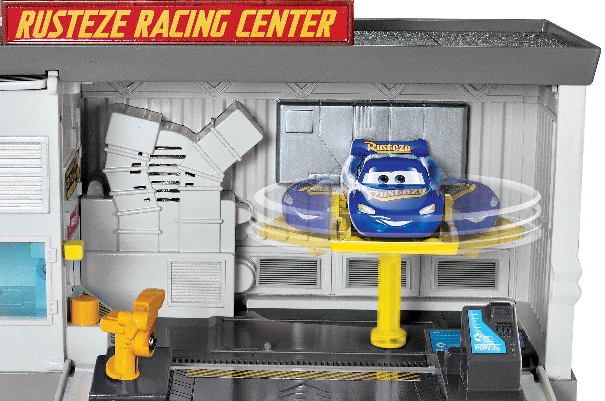 cars 3 quick change garage