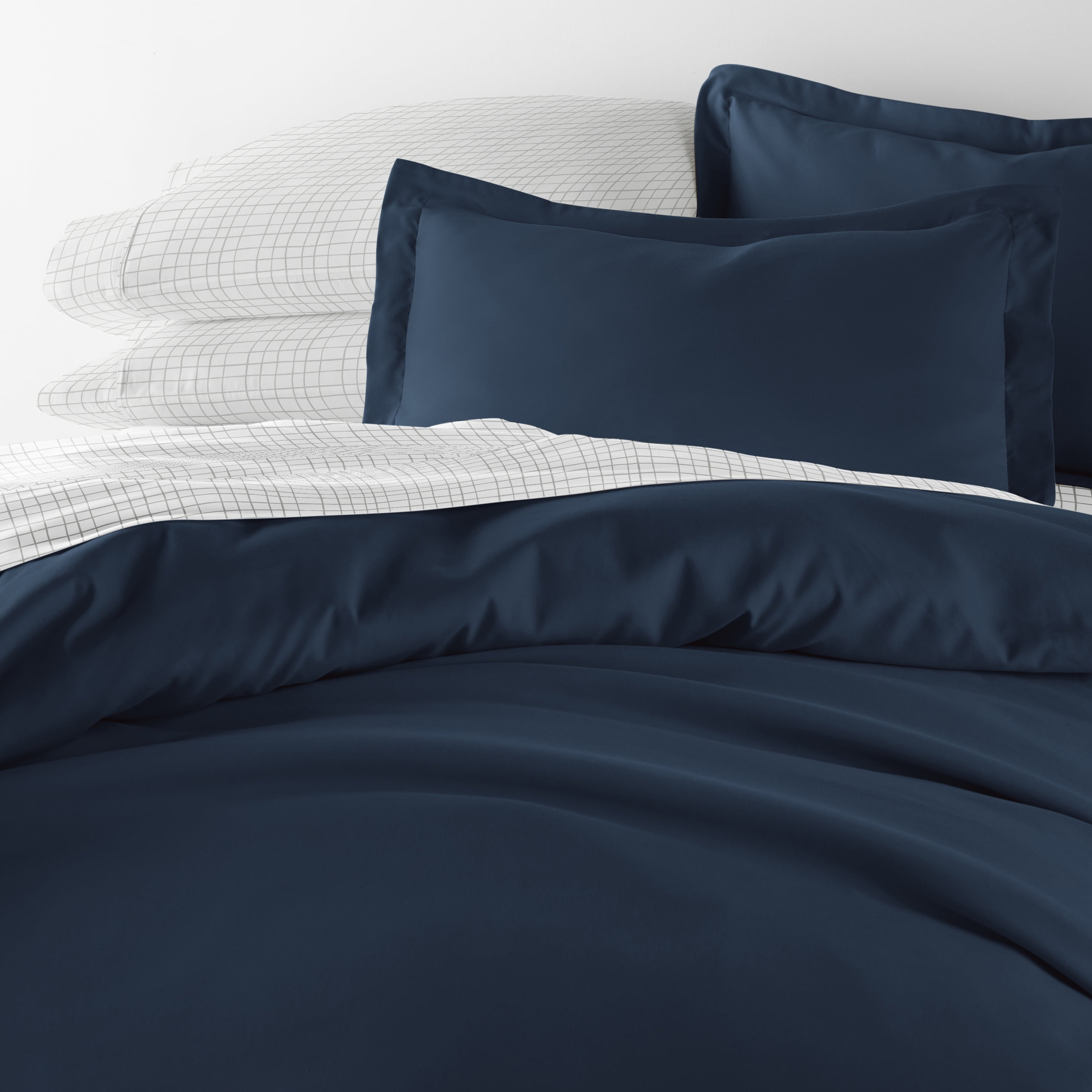 Comfort Canopy - Queen Bedding Bundle, Solid Duvet Cover Set, White Comforter and Patterned Sheet Set