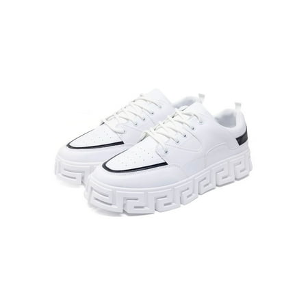 

Chic Pair Low Top Sneakers