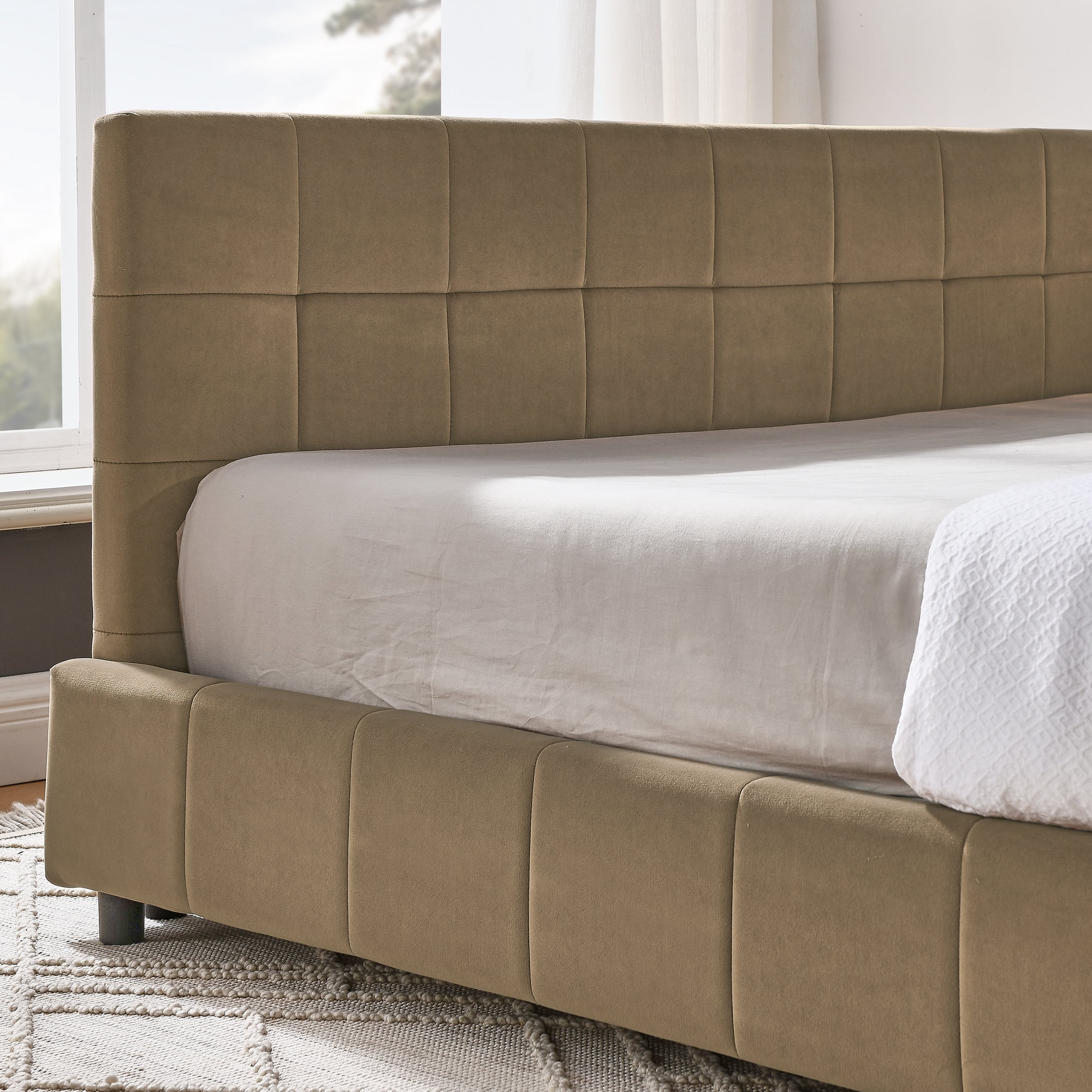 Full Size Upholstered Tufted Bed Frame, Sofa Bed Frame with Comfortable Backrest and Armrests, Full Size Bed for Bedroom, Living Room,Velvet