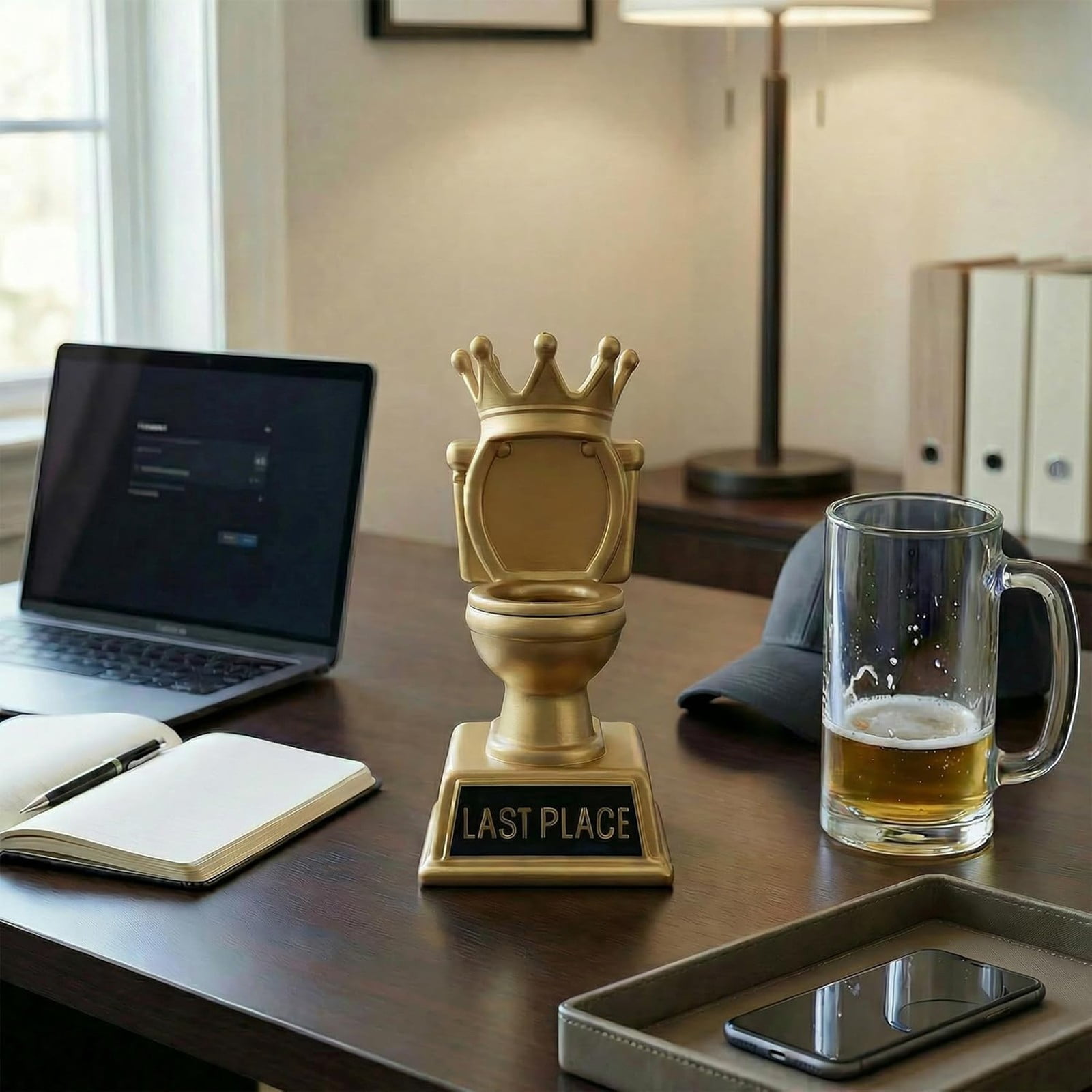 kjfeif 7-Inch Gold Toilet Trophy, Humorous Last Place Award for Family Game Night, Sports Tournaments, or Office Competitions, Funny Novelty Prize and Gift