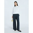 thumbnail image 2 of Scoop Women's and Women's Plus Cropped Oversized Button-Down Shirt, Sizes XS-4X, 2 of 5