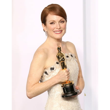 Julianne Moore Winner Of The Best Actress In A Leading Role For Still Alice In The Press Room For The 87Th Academy Awards Oscars 2015 - Press Room The Dolby Theatre At Hollywood And Highland Center