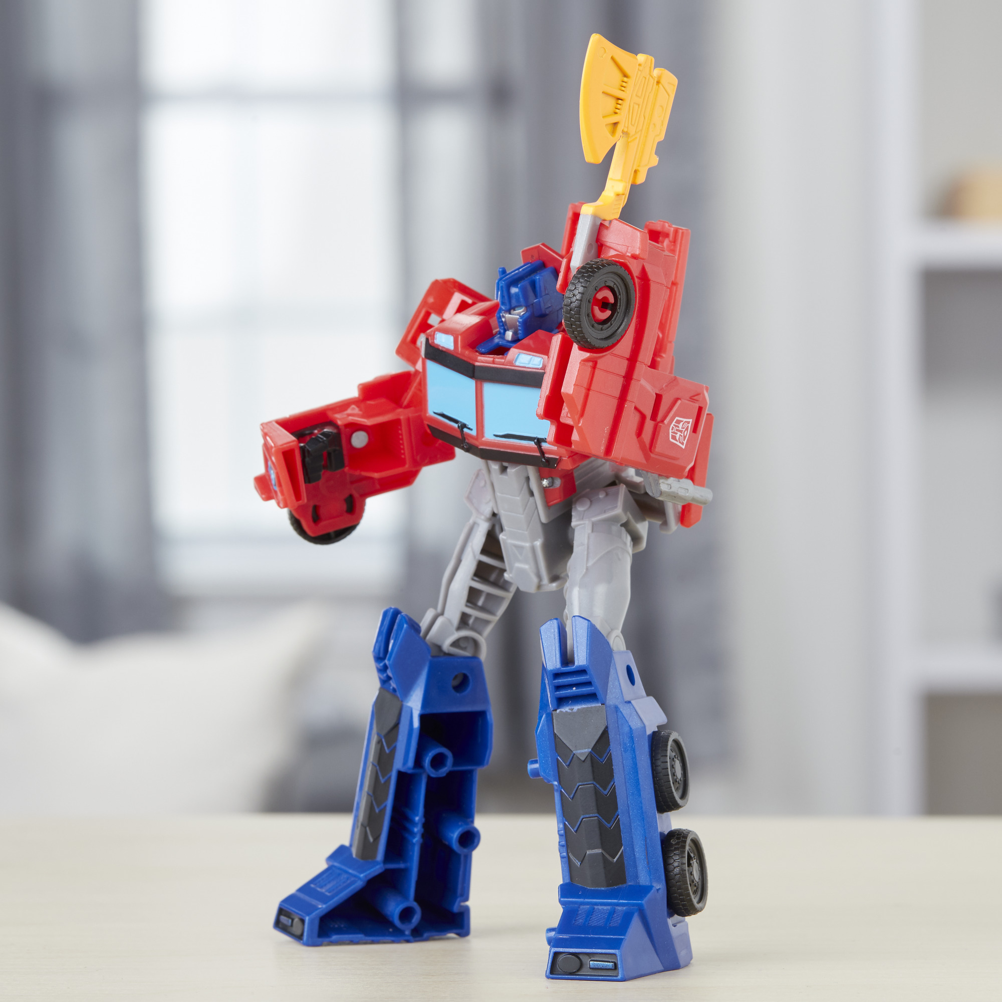 Transformers Cyberverse Warrior Class Optimus Prime - image 4 of 12