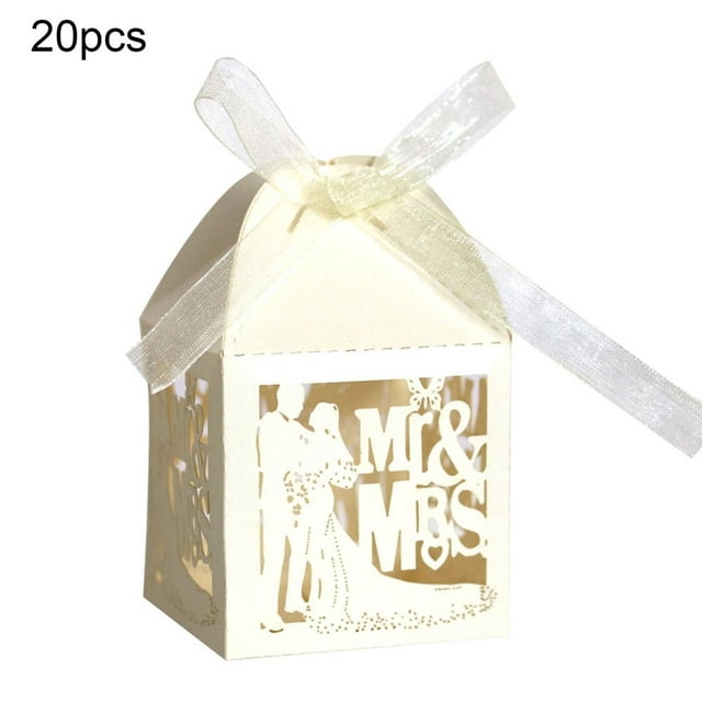 20Pcs Cutout Butterfly Candy Boxes Mr Mrs Wedding Party Favor Chocolate Case Candy Box Mr & Mrs Pattern Hollow Party Favor Chocolate Box Butterfly Design