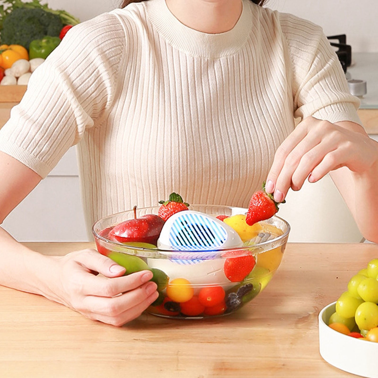 Kitchen Cleaning Supplies All Purpose Kitchen Cleaner Dish Soap Degreaser Portable fruit and vegetable cleaning machine Plastic