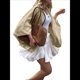 thumbnail image 1 of Chaqueta Acolchada para Mujer, Estilo Urbano, Holgada, Informal, con Mangas Murciélago, Solapa, Plisada y Cremallera. Caqui S, 1 of 7