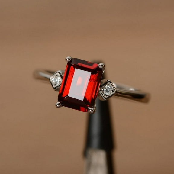 Natural Red Garnet 925 Sterling Silver Ring, Gift for Her, Engagemant Ring, Birthstone Rings for Women, Gift For Her